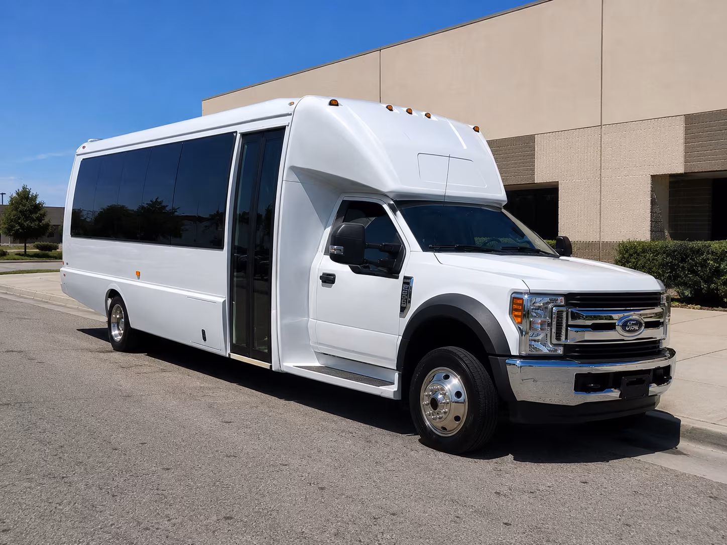 buses for performing arts and cultural field trips near north charleston
