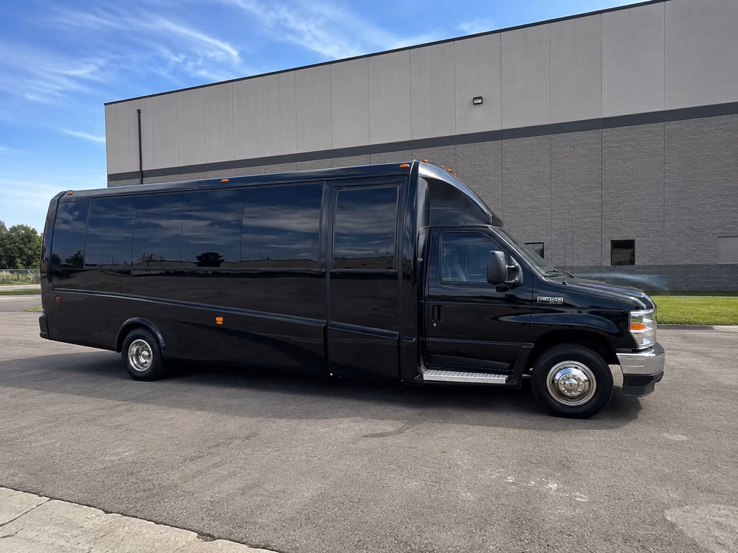 group bus rentals for corporate concert outings and client events in north charleston
