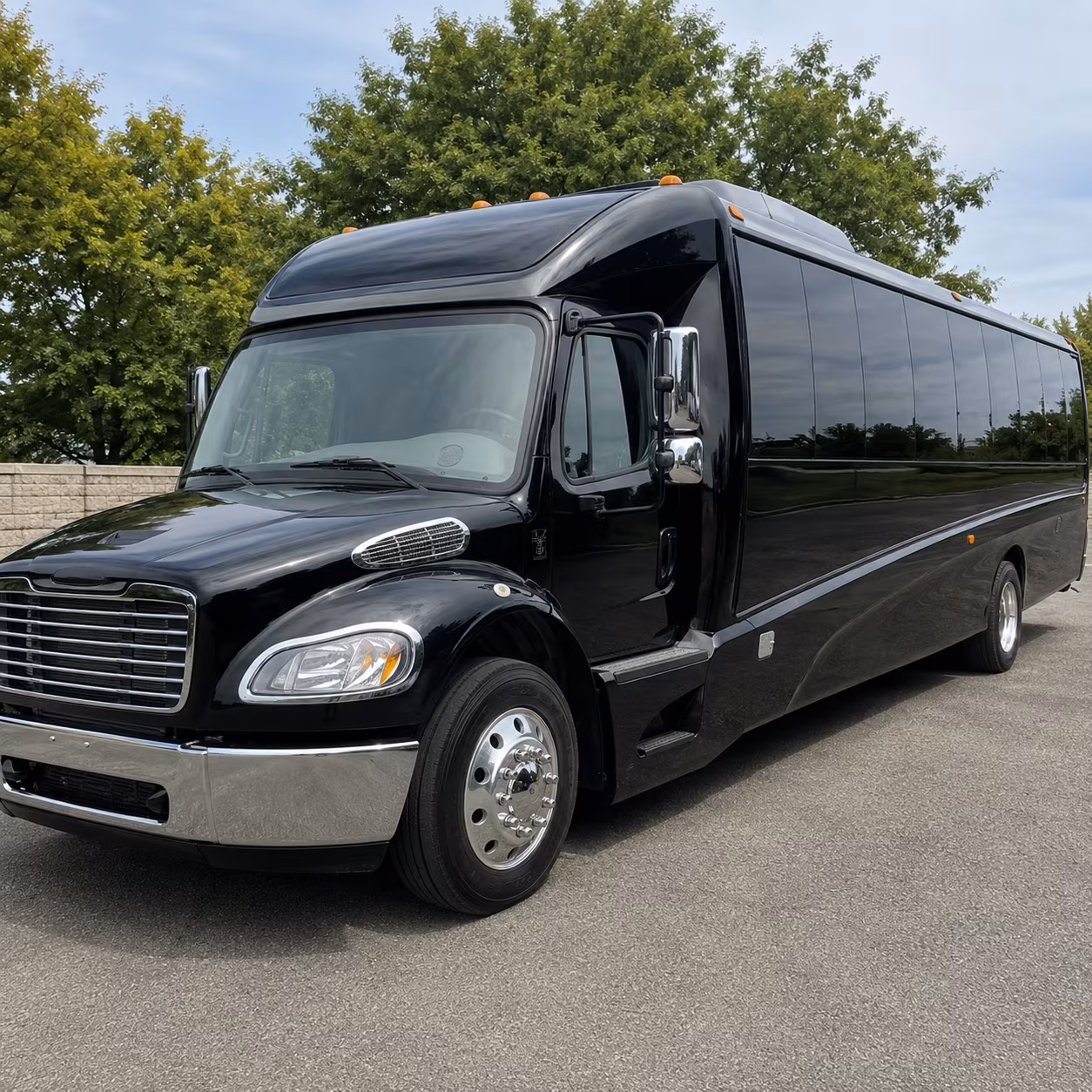 north charleston 28 passenger minibus