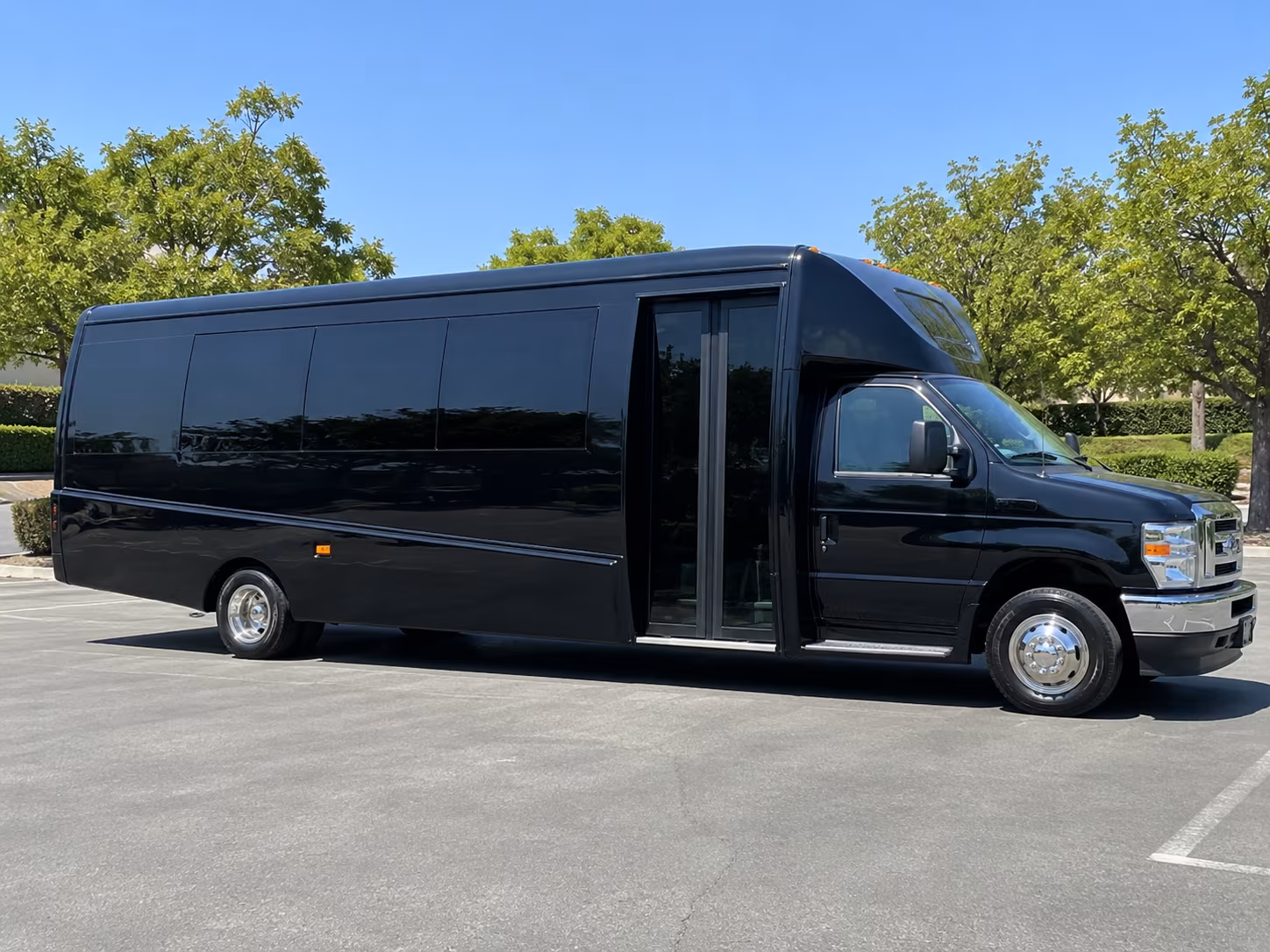 party bus rentals in north charleston for the perfect prom night