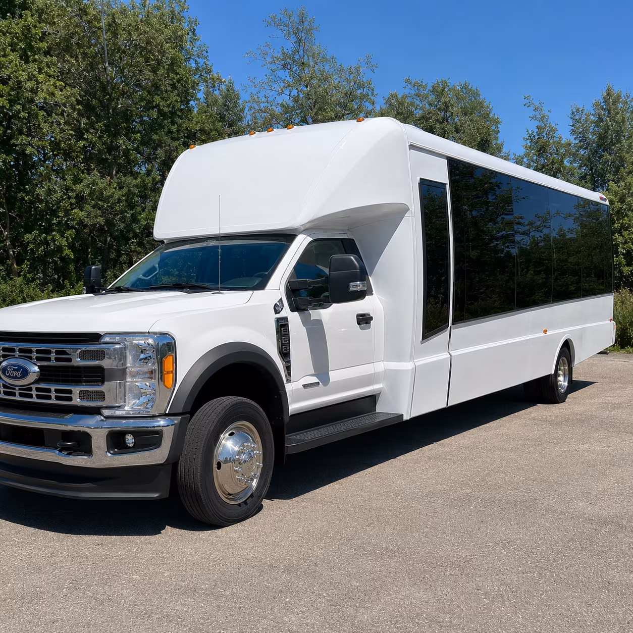 wedding shuttle buses for charleston s historic venues and waterfront properties